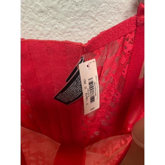 Victoria’s Secret Lace Mesh Bra Garter Slip Red 36D - Picture 5 of 5